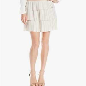 BCBGMAXAZRIA Women's Zana Pleated Skirt